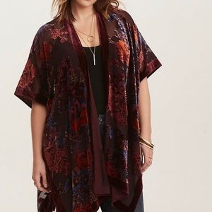 EUC Torrid Floral Velvet Print Burnout Kimono